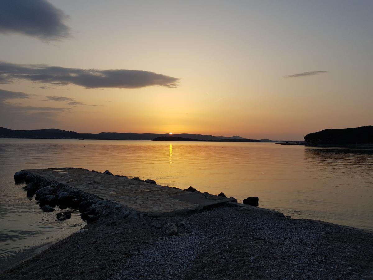 Mobile Home Heaven Biograd 比奥格勒·纳·莫鲁 外观 照片